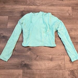 Hylete Women’s Cropped Hoodie